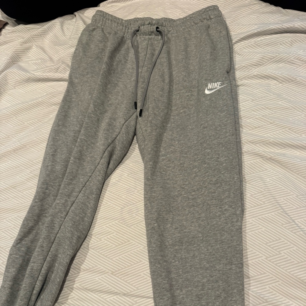 Nike Heather Gray Fleece Pants